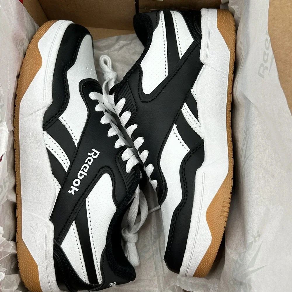Reebok Court Drift Youth Boys Casual Sneakers Size 1Y Black/White Lace up Shoes‎